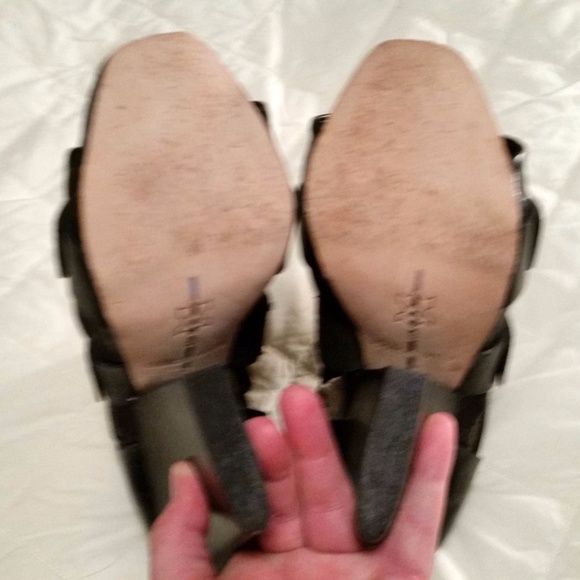 Black Dolce Vita Shoes with Dust Bags & Box - Picture 3 of 4